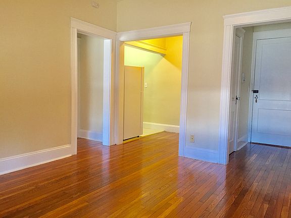3rd image of 233 Essex St #45