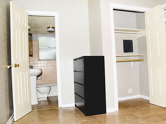 3rd image of 1217 N 8th St APT B