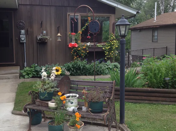 8852 Cattail Dr, Britt, MN 55710