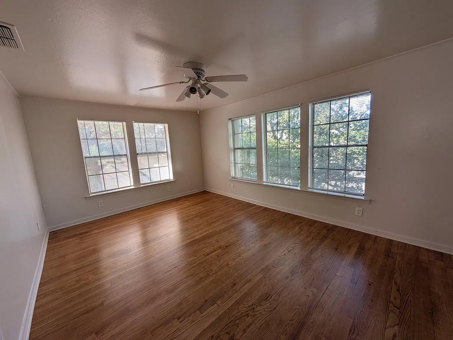1 bed, 650 sqft, $1,649 — Photo 2