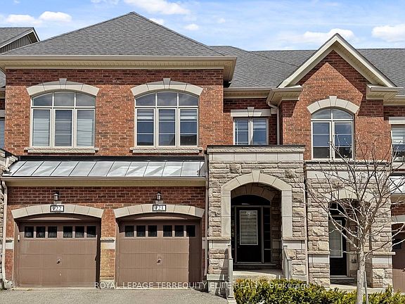 3rd image of 1331 Major Mackenzie Dr W #121