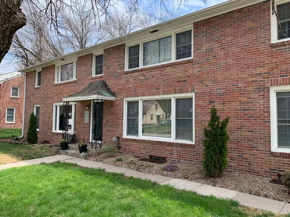 Homestead Apartments, 2020 S Cotner Blvd #2000-2004, Lincoln, NE 68506