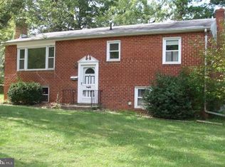 5808 Shepherd Ln, Lanham, MD 20706