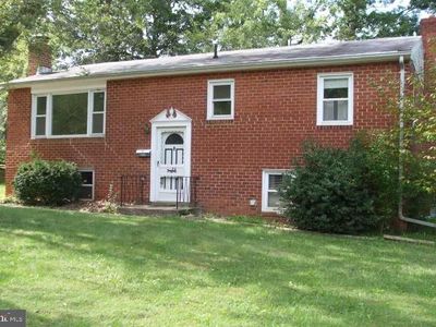 5808 Shepherd Ln, Lanham, MD, 20706
