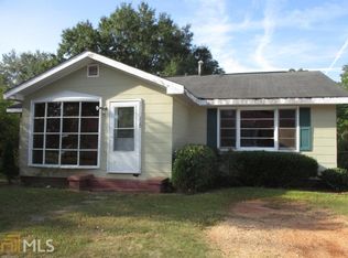 110 Maple St, Valley, AL 36854