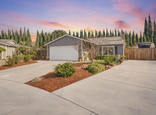 138 Roxie Ct, Ripon, CA 95366