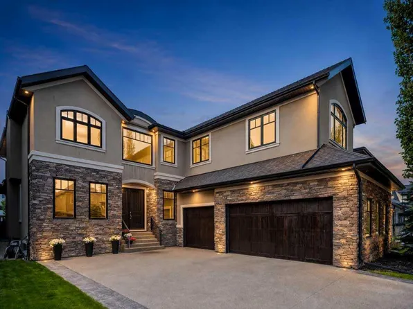 123 Aspen Summit Heath S, Calgary, AB T3H 0T5