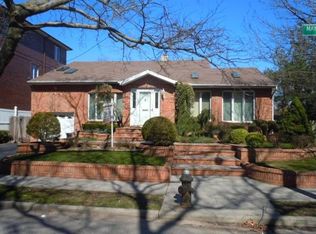 279 Mayfair Dr N, Brooklyn, NY 11234