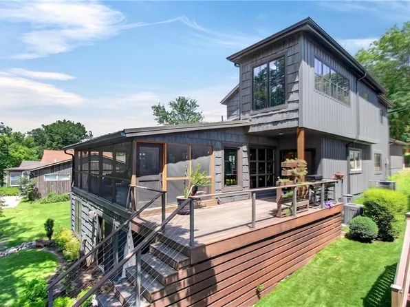 31 H St, Lees Summit, MO 64086