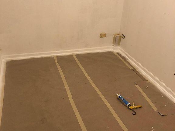 4th image of 920 W 35th Pl #1F