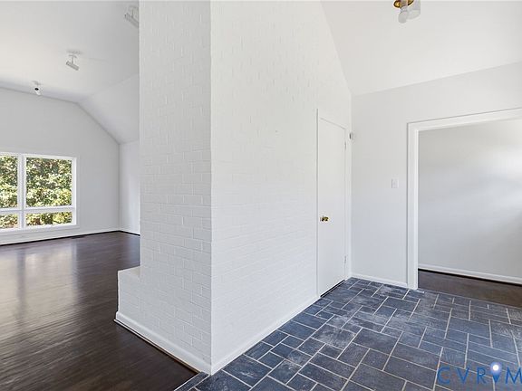 5th image of 102 Grattan Rd