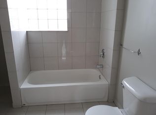 3848 W Sunnyside Ave, Chicago, IL 60625