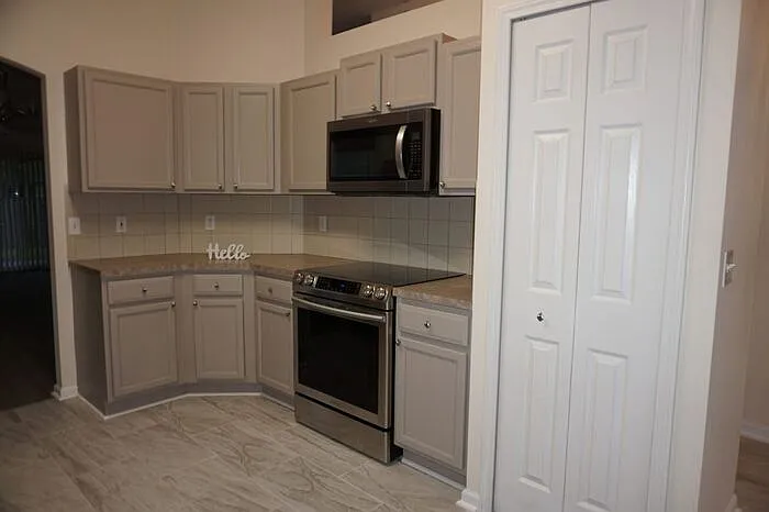 908 Buttercup Dr — Photo 5
