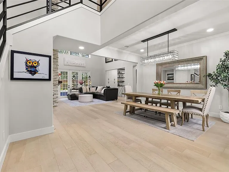 663 Charrice Pl — Photo 7