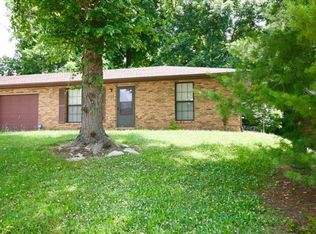 110 Christine Dr, Shiloh, IL 62221