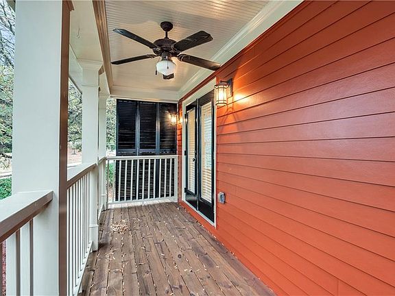 4th image of 695 Holcomb Bridge Rd