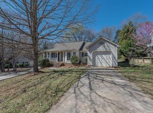 405 Tasse Pl, Charlotte, NC 28262