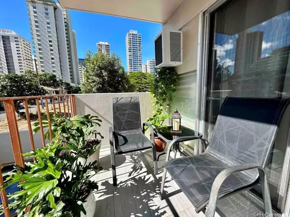 236 Liliuokalani Ave APT 201, Honolulu, HI 96815
