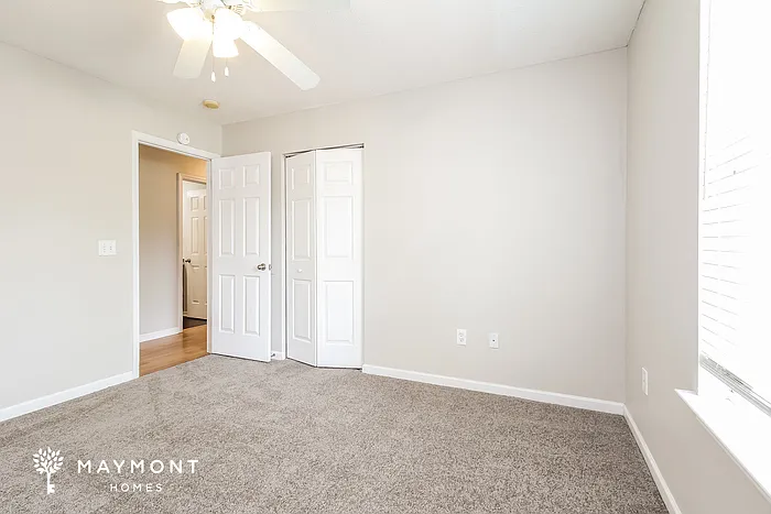 102 Revis Creek Ct — Photo 6