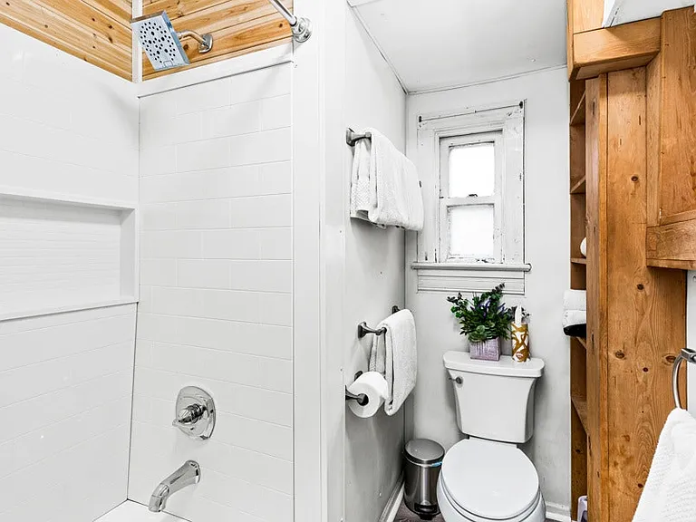 432 7th Avenue E 2br 1BA #1 — Photo 10