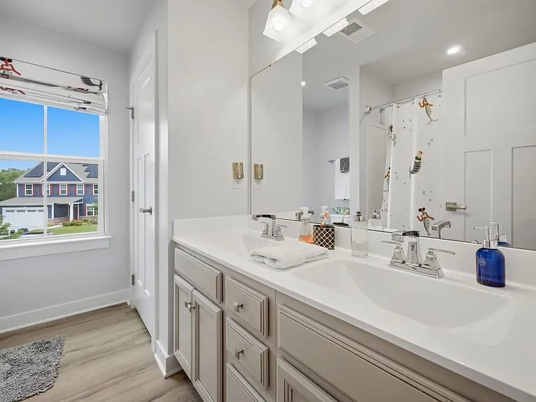 1741 Watershed Ct — Photo 27