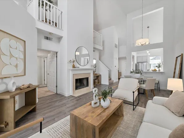 903 Sunrose Ter APT 310, Sunnyvale, CA 94086