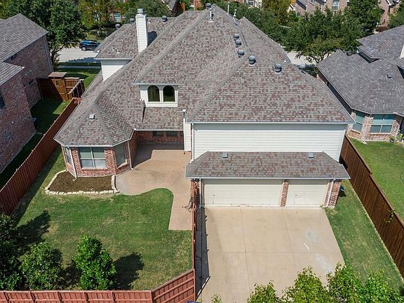 3rd image of 14883 Turnbridge Dr