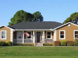 15 Mast Dr, Placida, FL 33946