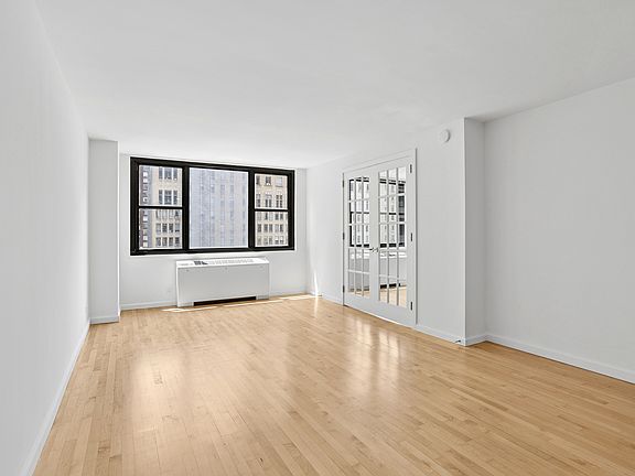 4th image of 330 W 58th St APT 12G