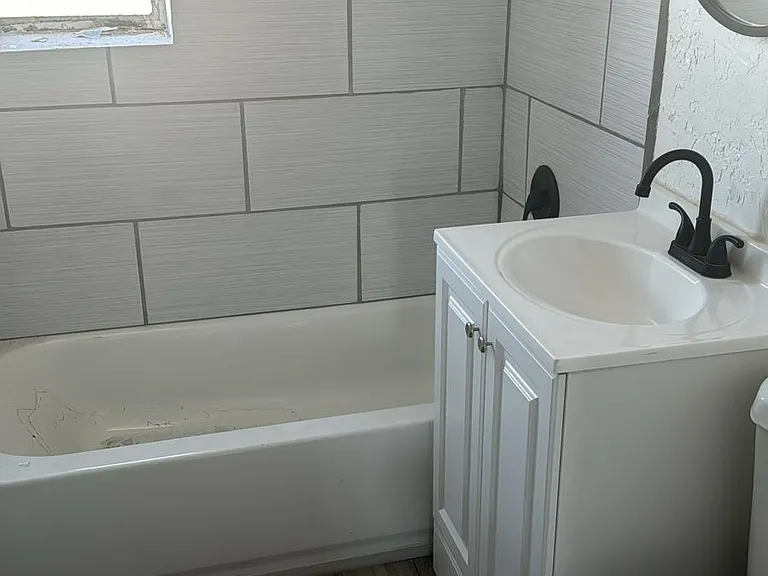 1406 W Whitton Ave #1 — Photo 9