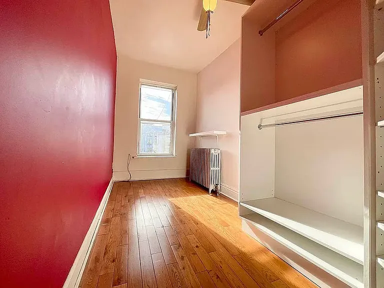 639 Union St #4R — Photo 6