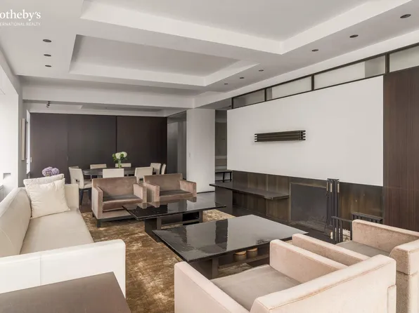 230 Central Park West image 5 of 26