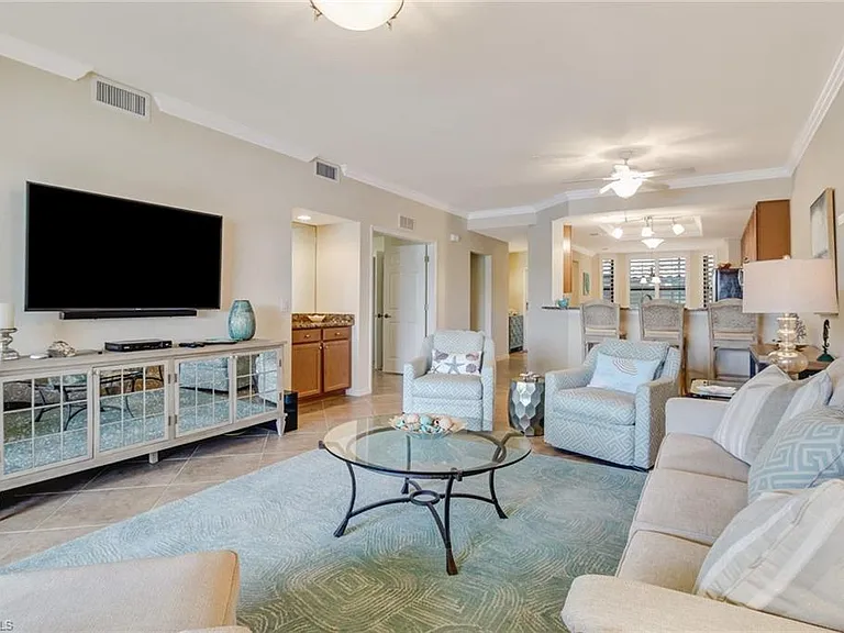 9514 Avellino Way #2116 — Photo 6