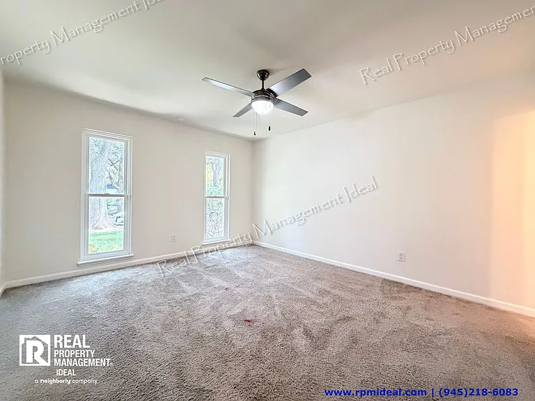 407 Ivy Way — Photo 11