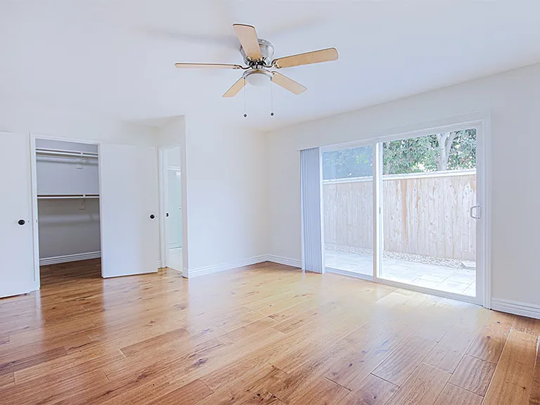 121 Lisa Ln — Photo 12