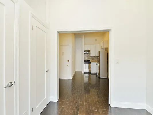 Rented by Cooper & Cooper Real Estate | media 13