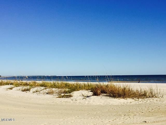 1st image of 213 N Beach Blvd