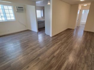 981 Elden Ave #A, Los Angeles, CA 90006