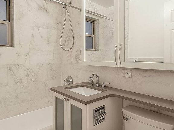5th image of 55 W 14th St Ph M