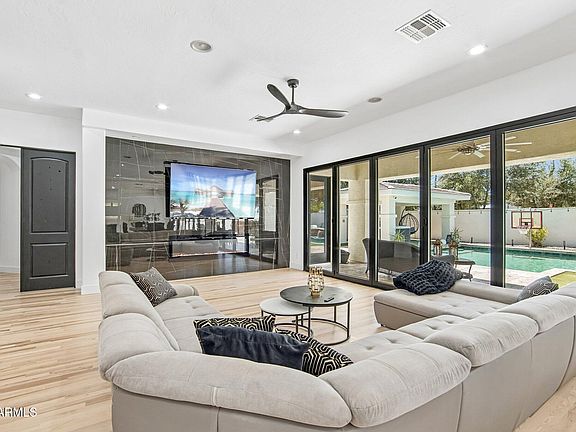 5th image of 4649 E CARRIAGE Court