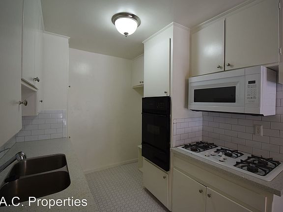 5th image of 12050 Tiara St APT 2