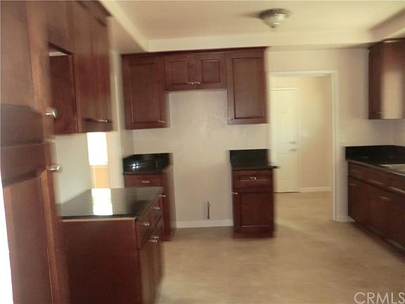 4th image of 1717 S Woodland Pl