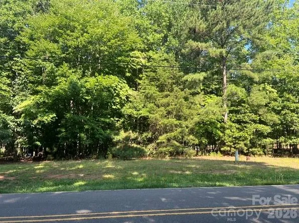 1112 Fern Hill Rd, Mooresville, NC 28117