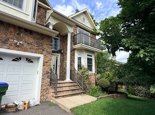 39 Hamilton Ave, Edison, NJ 08820