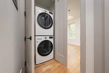 Rented by Space Link Realty