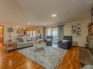 2 Mindy Ln, Bella Vista, AR 72715