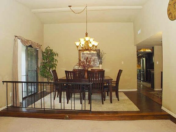 5th image of 1602 Willow Crest Dr