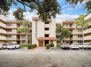 1931 Sabal Palm Dr APT 402, Davie, FL 33324