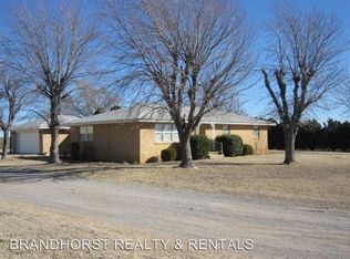 24439 E 980 Rd, Weatherford, OK 73096