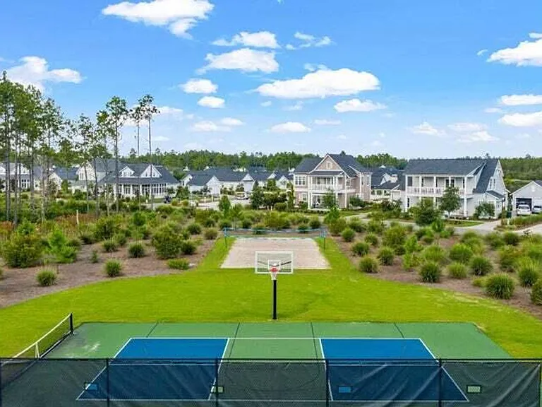 323 Suwannee Dr #72A — Photo 34